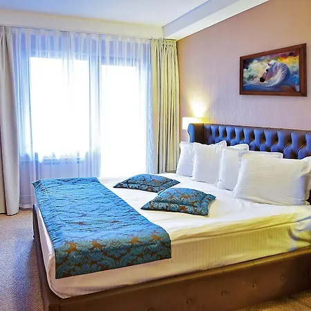 Regnum & Hotel