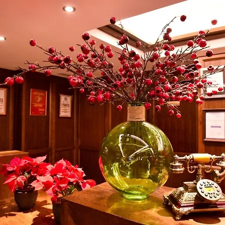 Regnum & Hotel 5*