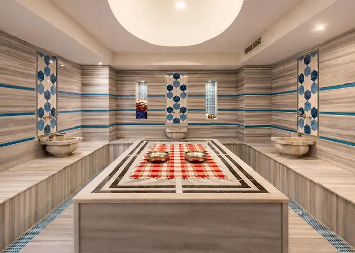 Regnum & 5* בנסקו