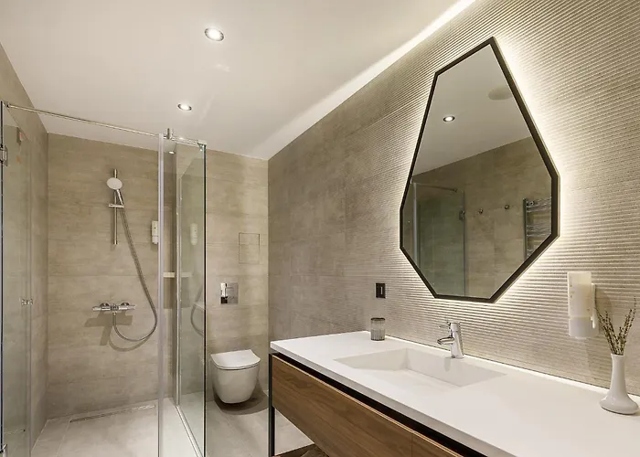 Regnum & מלון 5*