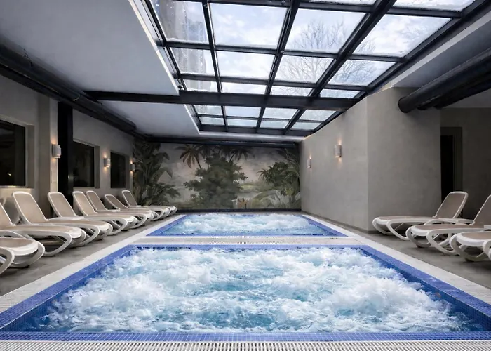 Regnum & מלון 5*